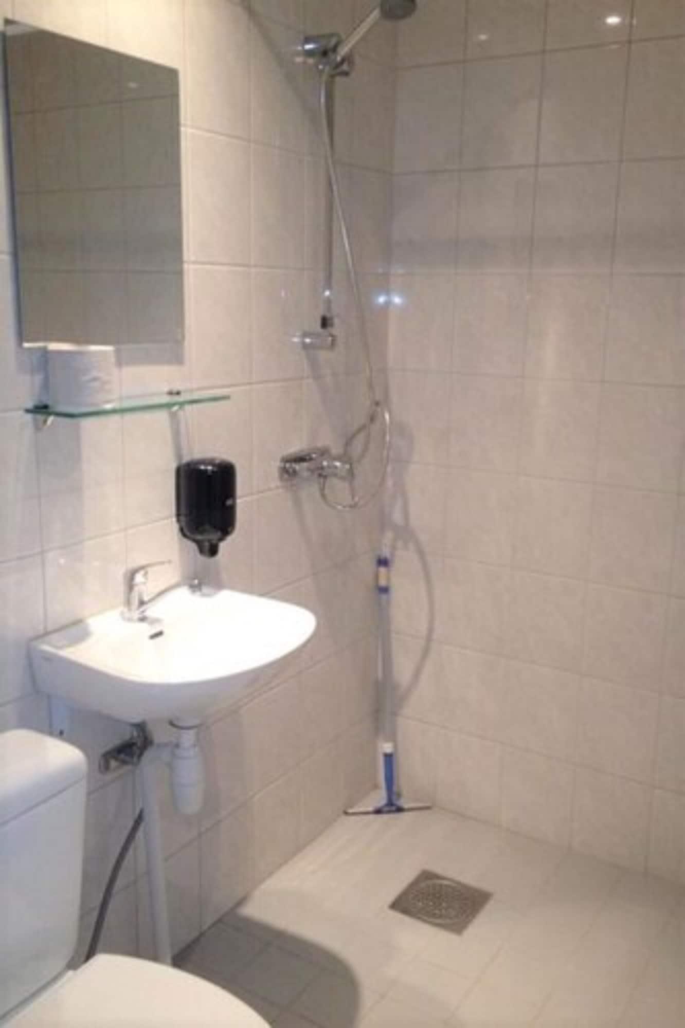 Dialog Hotell 2*